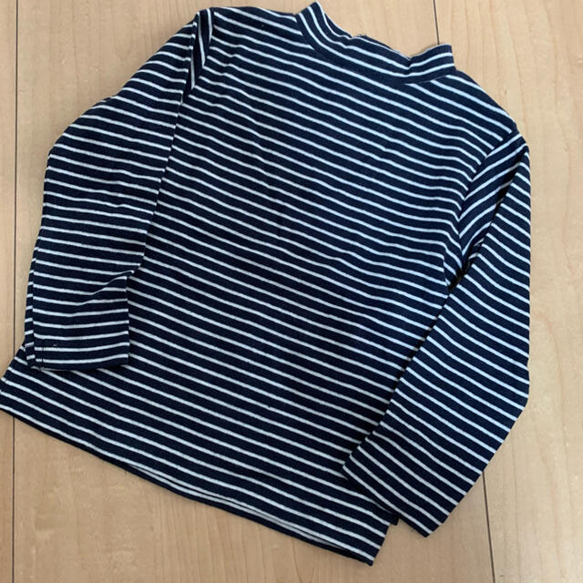 ZARA KIDS(ザラキッズ)のボーダーカットソー ザラベビー　80cm キッズ/ベビー/マタニティのベビー服(~85cm)(シャツ/カットソー)の商品写真