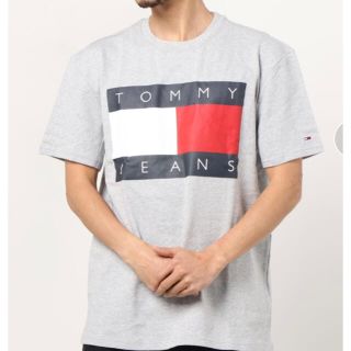 トミーヒルフィガー(TOMMY HILFIGER)の一枚は持っておきたい！　TOMMY JEANS グレー　Tシャツ　大きいサイズ(Tシャツ/カットソー(半袖/袖なし))