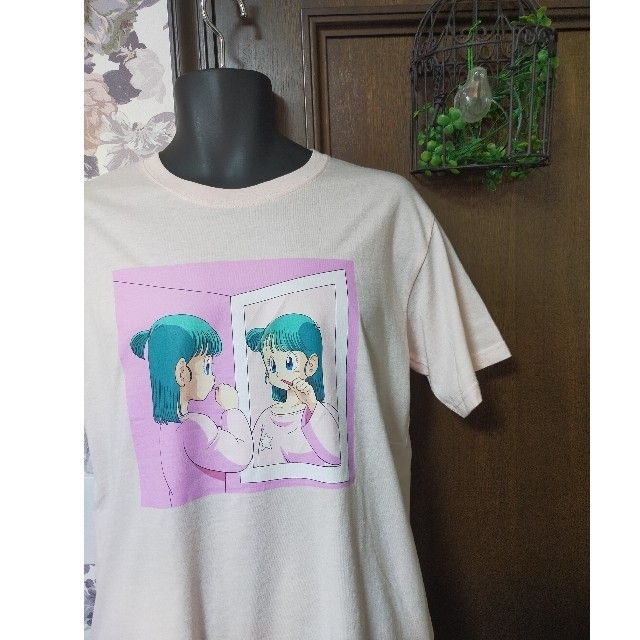 【新品タグ付き】ドラゴンボールブルマ エモTシャツ Ｌサイズ メンズのトップス(Tシャツ/カットソー(半袖/袖なし))の商品写真