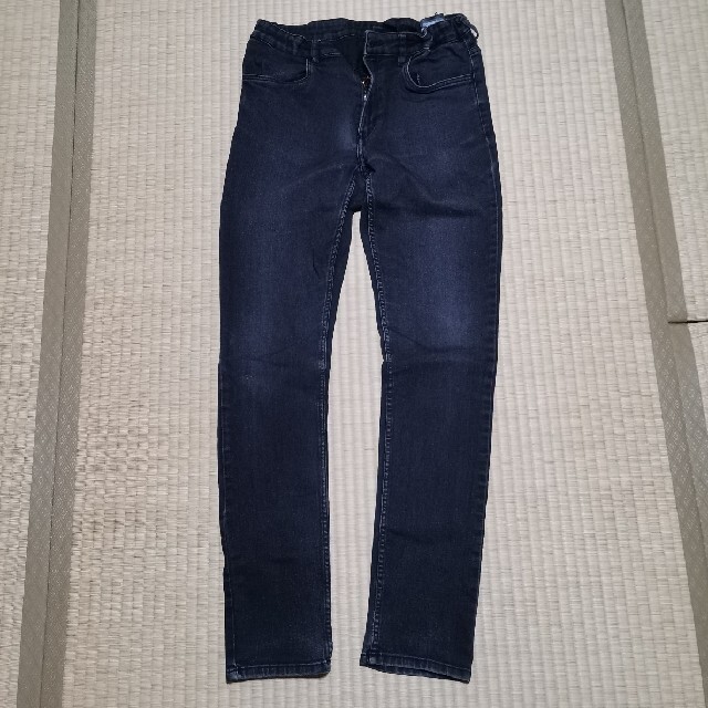 H&M(エイチアンドエム)のH＆M エイチ＆エム SKINNY FIT ＆DENIM 170 ボーイズ キッズ/ベビー/マタニティのキッズ服男の子用(90cm~)(パンツ/スパッツ)の商品写真