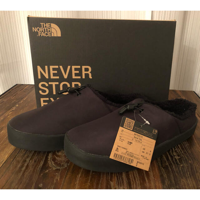 The North Face    nomad clog