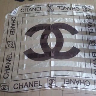 シャネル(CHANEL)のCHANELのスカーフ(バンダナ/スカーフ)