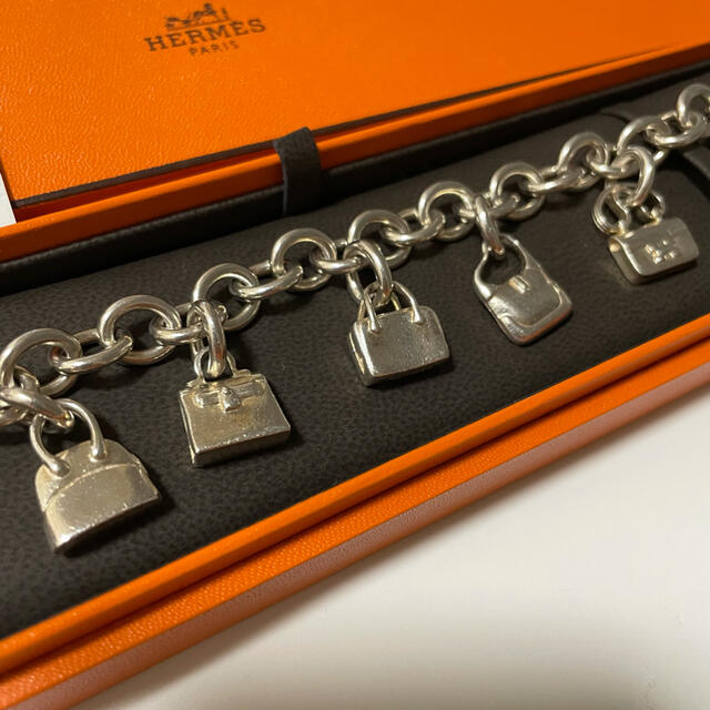 Hermes(エルメス)のVINTAGE HERMES  アミュレット　バッグ　5 チャーム　ブレスレット メンズのアクセサリー(ブレスレット)の商品写真