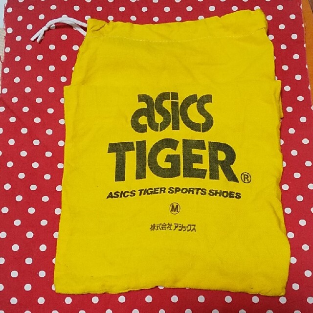 asics(アシックス)のレトロASICS TIGERスパイク陸上競技シューズ用・巾着🌼シューズケース メンズのバッグ(その他)の商品写真