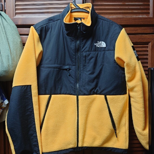 THE NORTH FACE(ザノースフェイス)のザ・ノース・フェイス パーカー メンズのジャケット/アウター(その他)の商品写真
