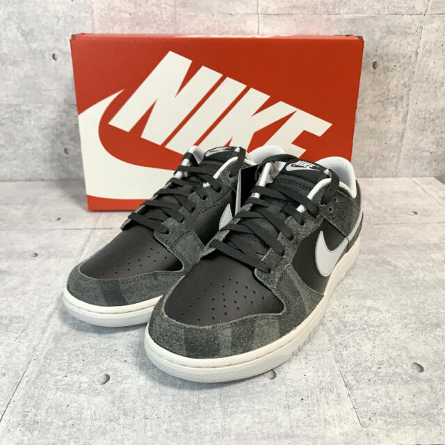 NIKE(ナイキ)のナイキ ダンクロー ゼブラ NIKE LOW ZEBRA  27.0cm メンズの靴/シューズ(スニーカー)の商品写真