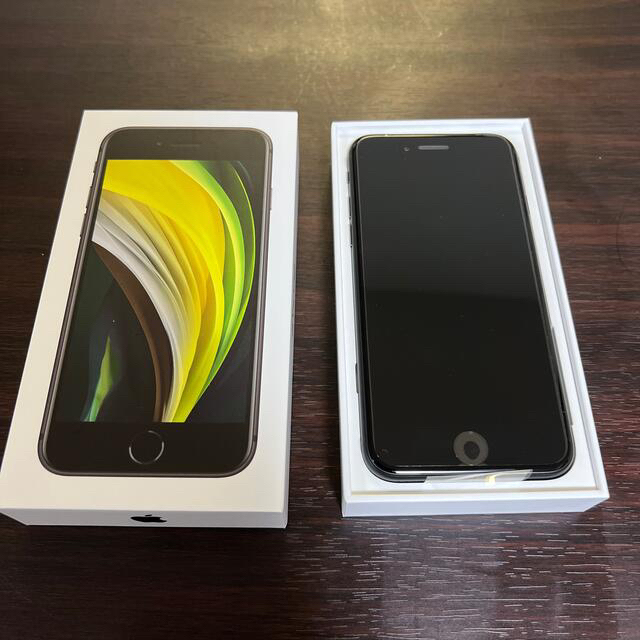 iPhone SE 第2世代 (SE2) 64GB SIMロック解除済 贈り物