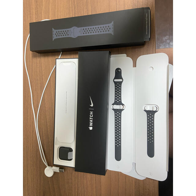 Apple Watch SE ナイキモデル グレー 40mm | www.innoveering.net