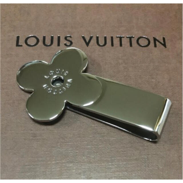 LOUIS VUITTON(ルイヴィトン)のLOUIS VUITTON ルイヴィトン マネークリップ メンズのファッション小物(マネークリップ)の商品写真