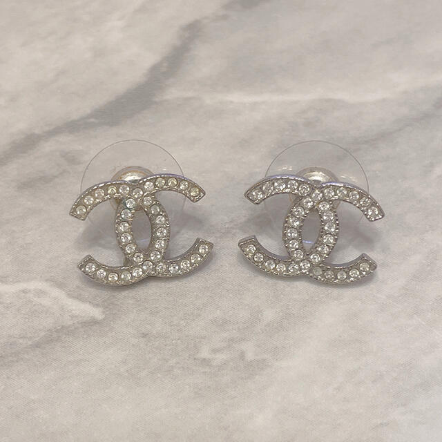 CHANEL ピアス