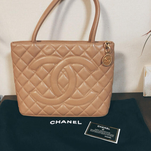 【正規品】CHANEL 復刻版トート　キャビアスキン