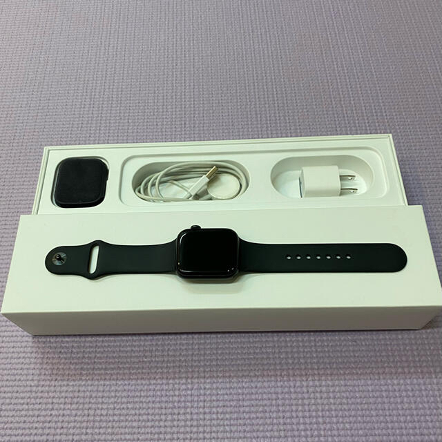 Apple Watch series5 44mm ＋NIKEバンド