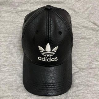 アディダス(adidas)のひまわりshop様専用　adidas キャップ メンズ 黒 帽子 ブラック(キャップ)