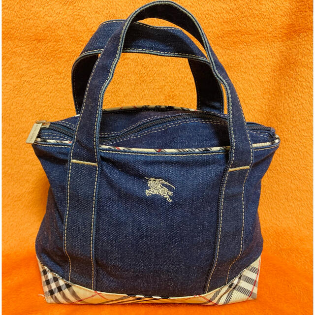 BURBERRY BLUE LABEL(バーバリーブルーレーベル)のバーバリーブルーレーベル　デニムミニトート　バッグ　バーバリーチェック レディースのバッグ(トートバッグ)の商品写真