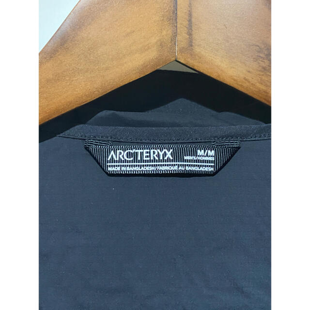 ARC'TERYX(アークテリクス)の◆ 新品　2020年モデル　アークテリクス　スコーミッシュフーディ　Mサイズ メンズのジャケット/アウター(ナイロンジャケット)の商品写真