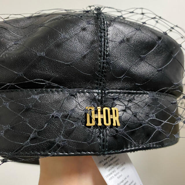 Christian Dior(クリスチャンディオール)のご専用Dior レザー　キャップ　帽子　キャスケット　美品　58 レディースの帽子(キャスケット)の商品写真