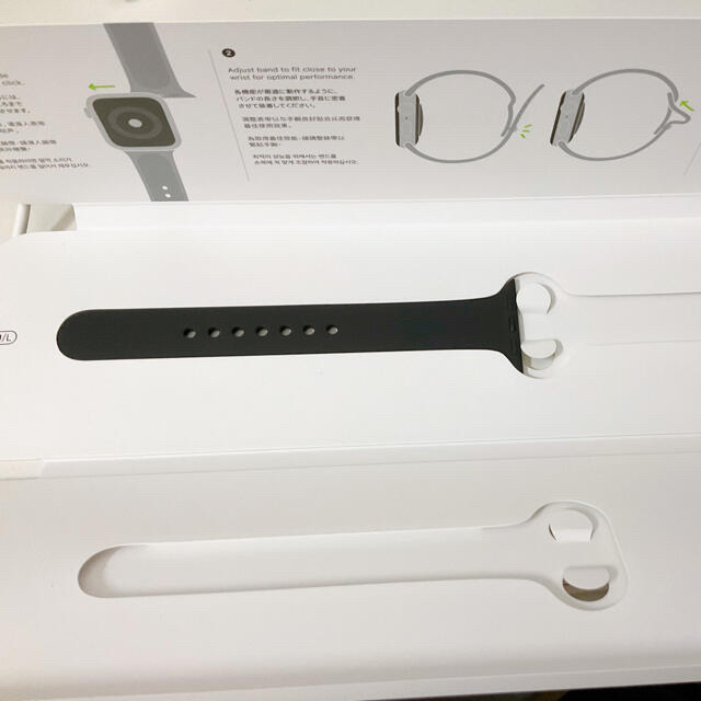 Apple Watch(アップルウォッチ)の【本体新品】Apple Watch Series 5 40mm メンズの時計(腕時計(デジタル))の商品写真