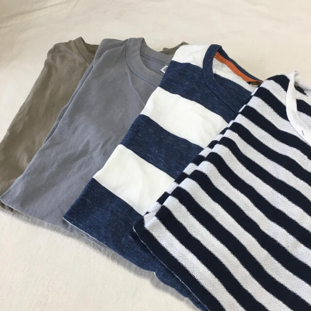 UNIQLO(ユニクロ)のメンズ　トップス　半袖　Tシャツ　４枚セット　ボーダー　無地　ユニクロ メンズのトップス(Tシャツ/カットソー(半袖/袖なし))の商品写真