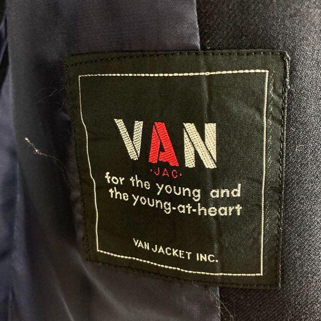 VAN Jacket(ヴァンヂャケット)の【VAN JACKETヴァンヂャケット】紺ブレザー　ジャケット金ボタンネイビーM メンズのジャケット/アウター(テーラードジャケット)の商品写真