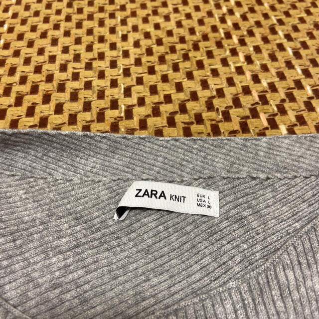 ZARA(ザラ)のZARA ボートネック　ニット　グレー　ベージュ レディースのトップス(ニット/セーター)の商品写真