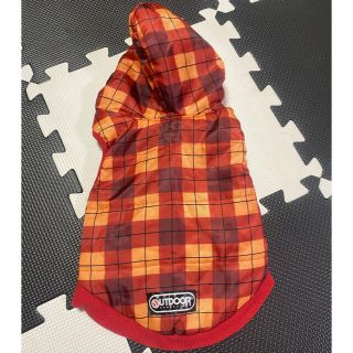 アウトドア(OUTDOOR)のまゆか様専用　コート　フード付き　オレンジ　赤　アウトドア　犬　服 (犬)