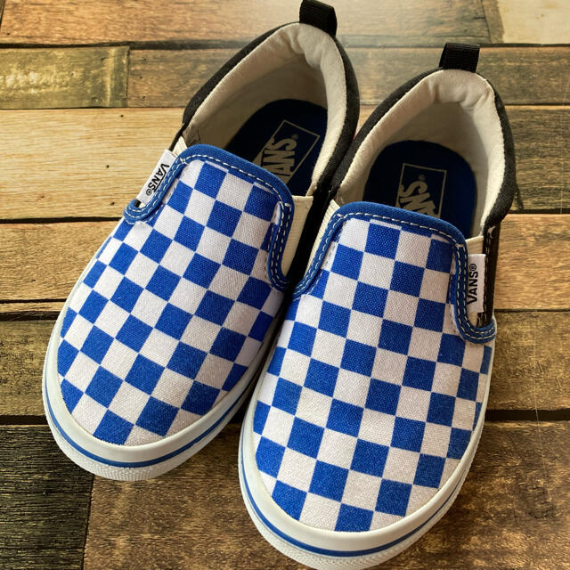 VANS(ヴァンズ)のVANS バンズ スリッポン スニーカー キッズ  運動靴 チェッカー柄 19㎝ キッズ/ベビー/マタニティのキッズ靴/シューズ(15cm~)(スニーカー)の商品写真