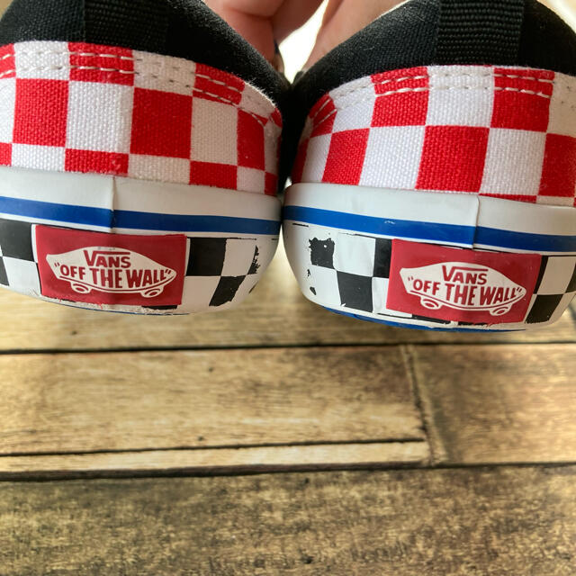 VANS(ヴァンズ)のVANS バンズ スリッポン スニーカー キッズ  運動靴 チェッカー柄 19㎝ キッズ/ベビー/マタニティのキッズ靴/シューズ(15cm~)(スニーカー)の商品写真