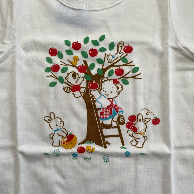 ファミリア 新品未使用 2枚セット タグ付き おはなしTシャツ ファミリア 新品未使用 2枚セット タグ付き おはなしTシャツ