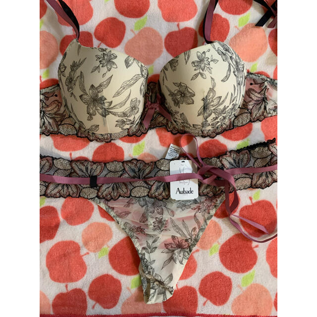 ZHILYOVA LINGERIE ランジェリー インポート