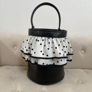 セツコサジテール　黒フリル　ピクニック