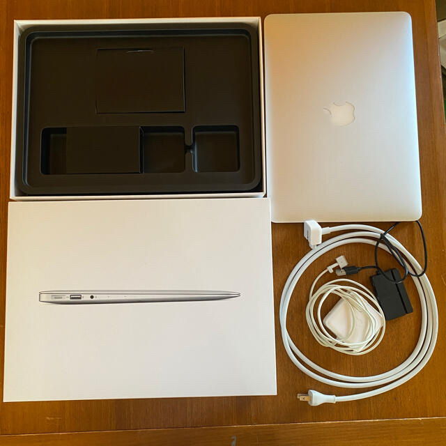 2023正規激安】Apple - Macbook Air 2015 美品の通販 by ＡＫＡＩ ...
