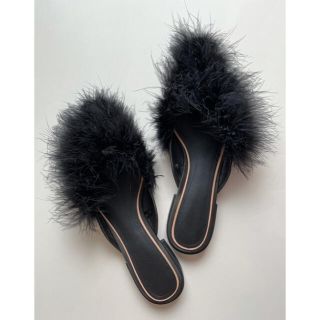 ザラ(ZARA)のZARA ファー付き　サンダル　シューズ(サンダル)