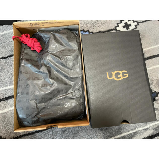 UGG CA805 Dalmatian  アグ ダルメシアン スニーカー