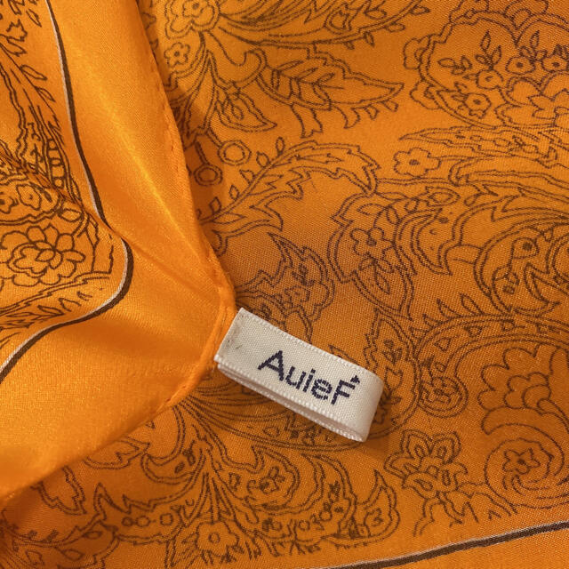 AuieF(アウィーエフ)のスカーフ　お値下げ レディースのファッション小物(バンダナ/スカーフ)の商品写真