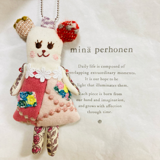 mina perhonen(ミナペルホネン)の⭐︎SAKURA⭐︎様　専用ページ ハンドメイドのファッション小物(バッグチャーム)の商品写真