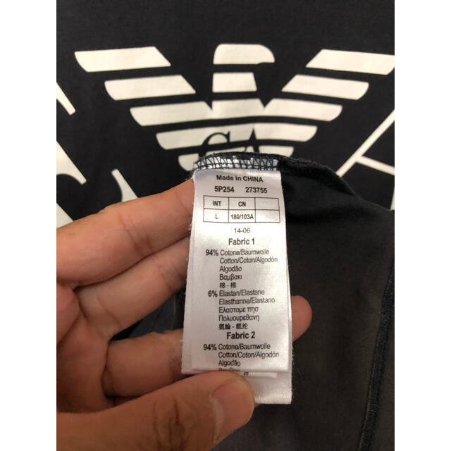 Emporio Armani(エンポリオアルマーニ)のEA7 エンポリオアルマーニ　紺×白ロゴ　VネックTシャツ　Lサイズ メンズのトップス(Tシャツ/カットソー(半袖/袖なし))の商品写真