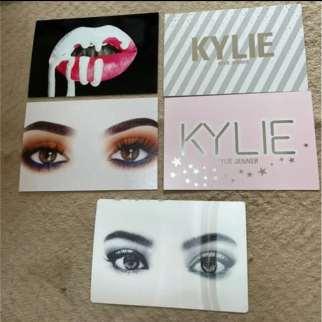 Kylie Cosmetics(カイリーコスメティックス)のKylie Cosmetics カイリーコスメティックス　ポストカード　5枚 エンタメ/ホビーの声優グッズ(写真/ポストカード)の商品写真