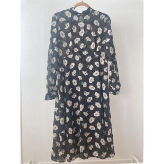 ザラ(ZARA)の【良品】ザラ花柄ワンピース(ロングワンピース/マキシワンピース)