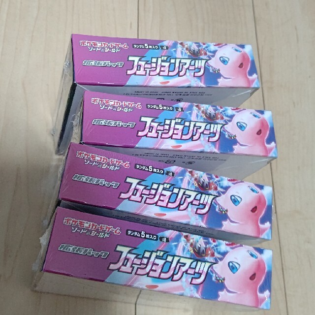 最安値 ポケモンカード フュージョンアーツ 4BOX