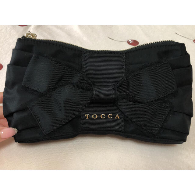 TOCCA(トッカ)のTOCCA🎀リボンポーチ レディースのファッション小物(ポーチ)の商品写真