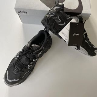 新品　26㎝　asics アシックス　黒　GEL-NANDI ゲルナンディ(スニーカー)