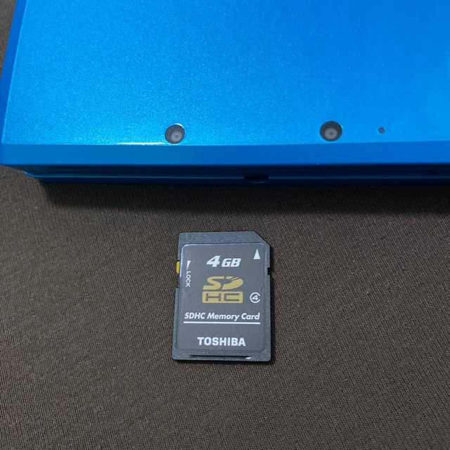 ニンテンドー3DS(ニンテンドー3DS)のニンテンドー3DS アクアブルー エンタメ/ホビーのゲームソフト/ゲーム機本体(携帯用ゲーム機本体)の商品写真