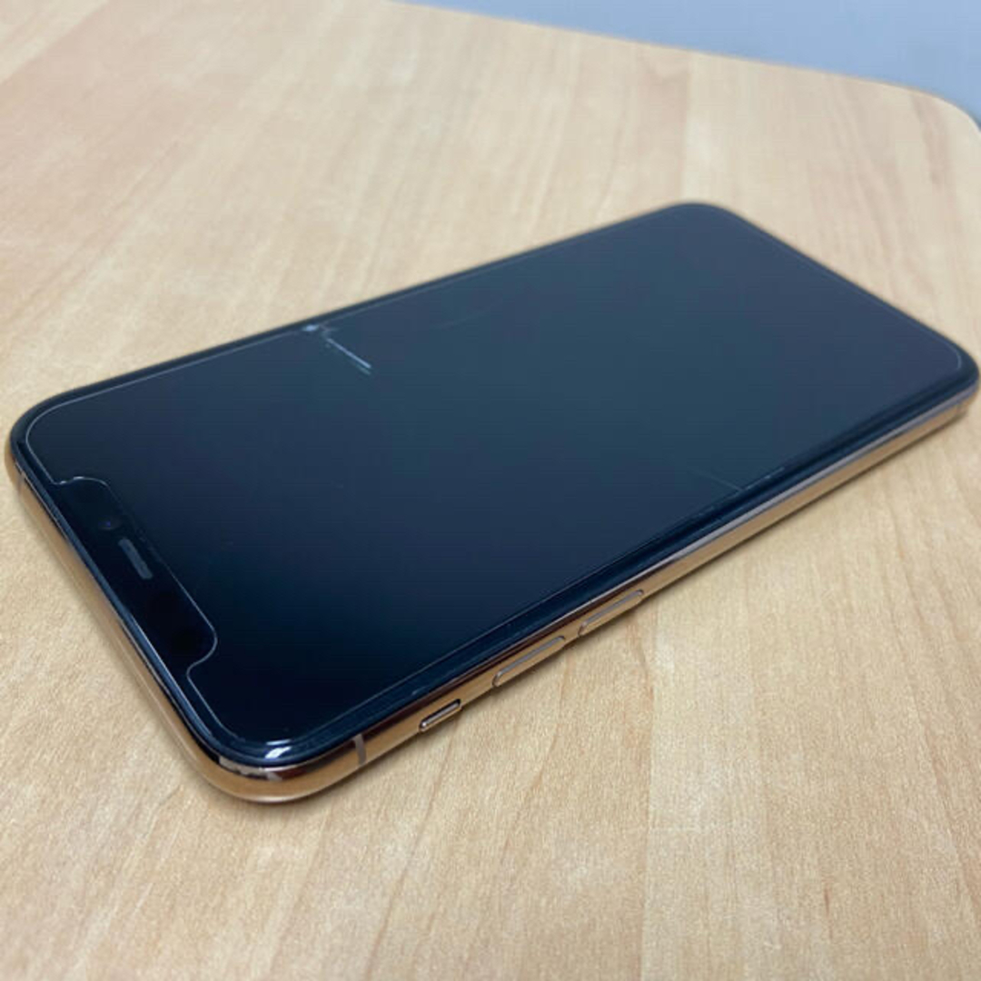 Apple(アップル)のiPhone11pro 256GB 背面傷あり スマホ/家電/カメラのスマートフォン/携帯電話(スマートフォン本体)の商品写真