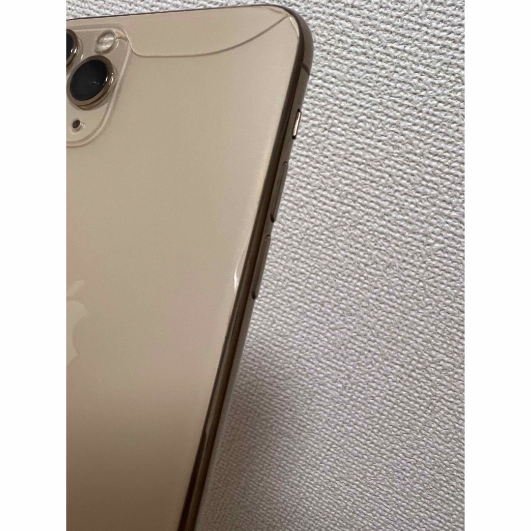 Apple(アップル)のiPhone11pro 256GB 背面傷あり スマホ/家電/カメラのスマートフォン/携帯電話(スマートフォン本体)の商品写真