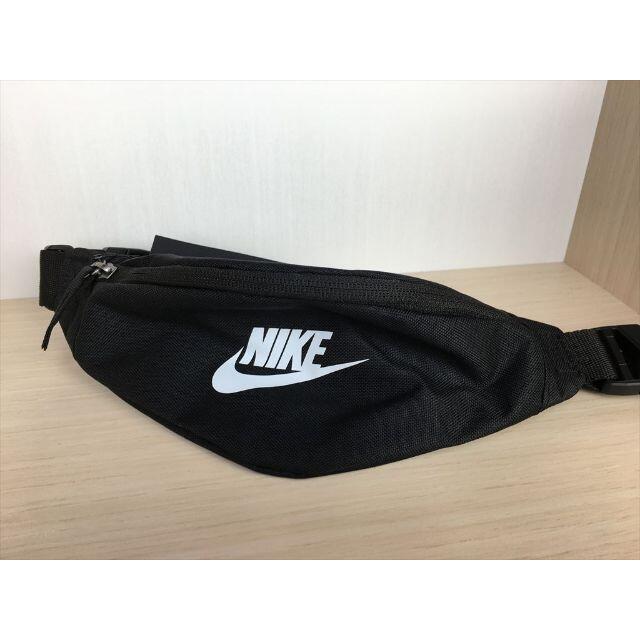 NIKE(ナイキ)のナイキ ヘリテージ ヒップスモールパック ショルダーバック 新品 (19) レディースのバッグ(ショルダーバッグ)の商品写真