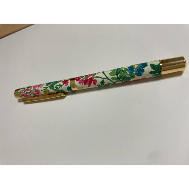 Cath Kidston(キャスキッドソン)のCath kidston Boxed Pen ボールペン インテリア/住まい/日用品の文房具(ペン/マーカー)の商品写真