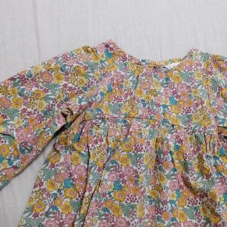 フタフタ(futafuta)のひまわり様専用。　　女の子　花柄ブラウス　ピンク 100 サイズ(ブラウス)