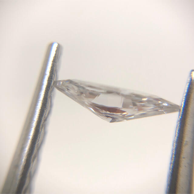 天然ダイヤルース　マーキースカット　0.186ct ソーティング付き