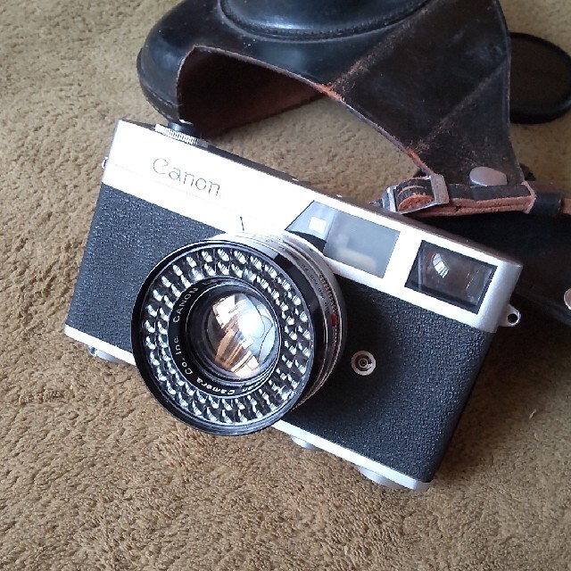 Canon(キヤノン)のCanon カメラ レトロ アンティーク　小道具 スマホ/家電/カメラのカメラ(フィルムカメラ)の商品写真