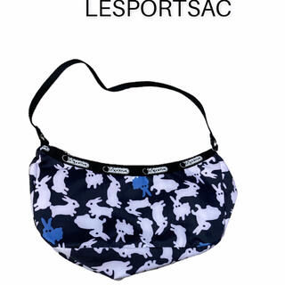 レスポートサック(LeSportsac)の新品　LESPORTSAC ブラック系にウサギ柄(ポーチ)